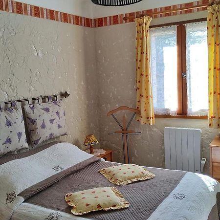 La Pinede De Manon Bed and Breakfast Barjols Eksteriør billede